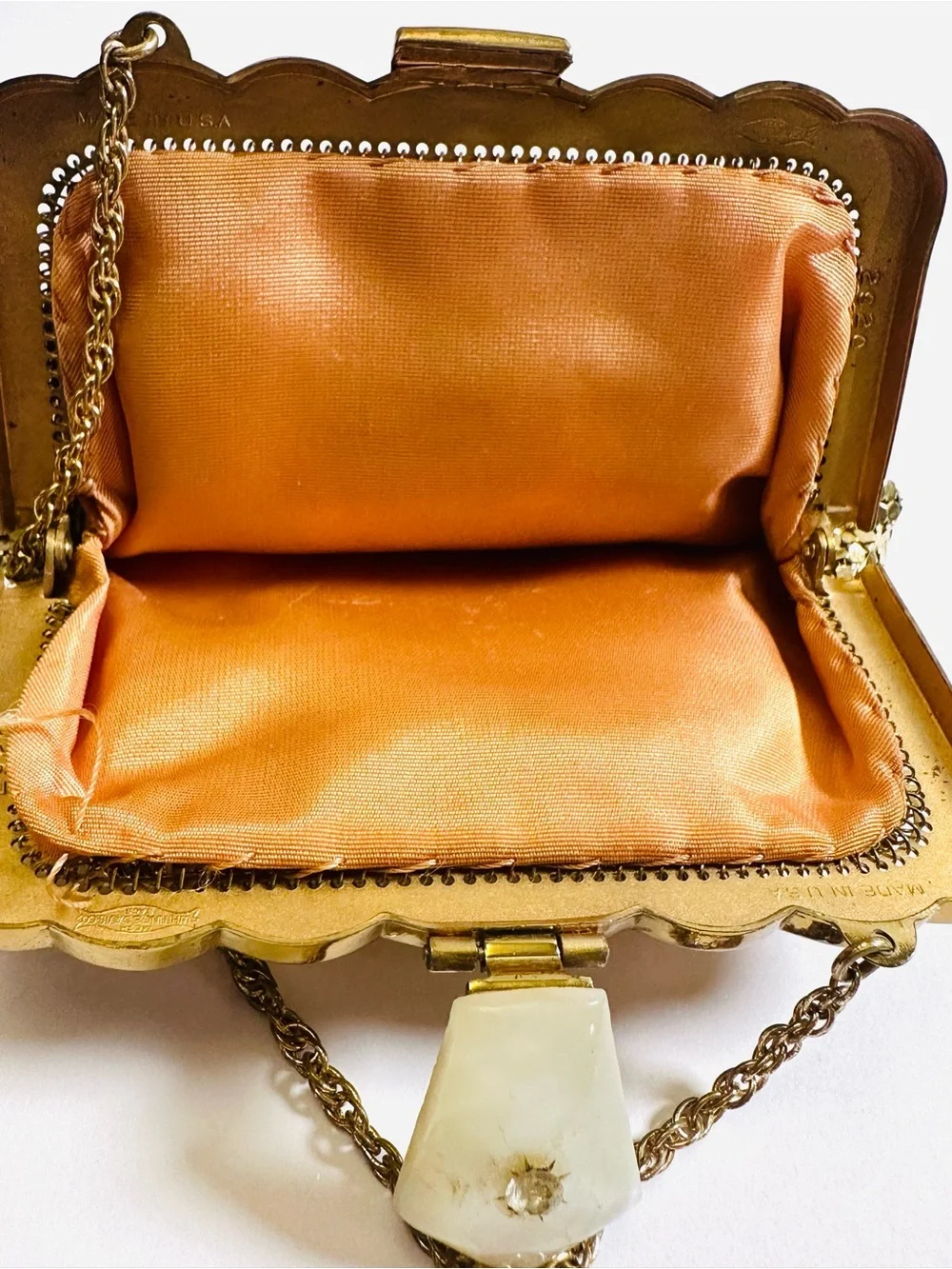 Vintage 1950s Whiting & Davis Gold Mesh Purse #2962 Pearlescent Clasp USA AS IS